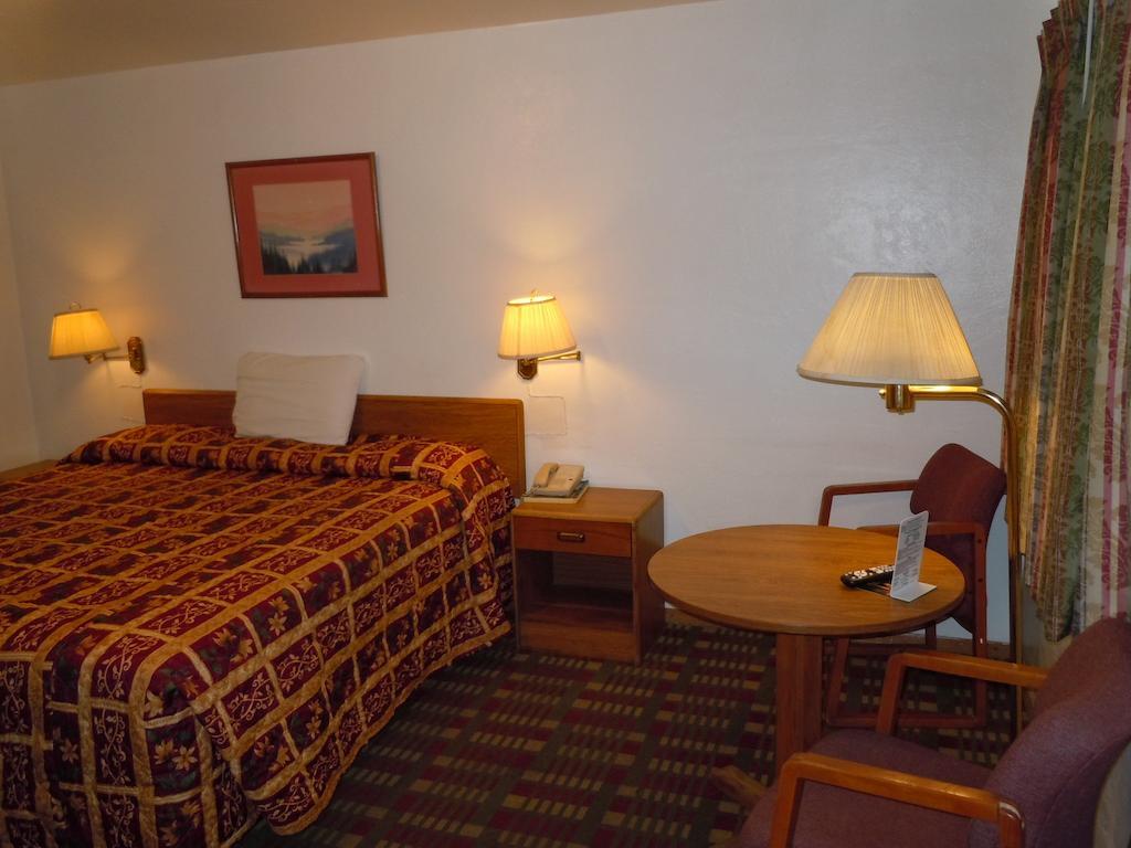 Value Inn Fallon Phòng bức ảnh